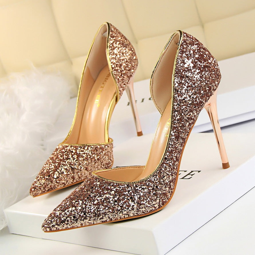 Skinny Chaussures pour femmes à talon aiguille bouche pointue à côté paillettes creuses