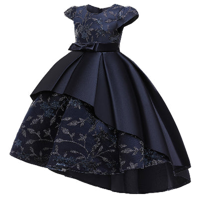 Robe à queue d'aronde à manches volantées  traînante avec nœud pour enfant